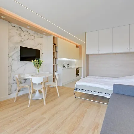 Cztery Oceany Studio1011 דירה